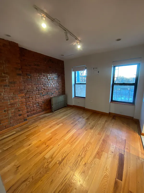 62 Bainbridge Street, Unit 4 Brooklyn, NY 11233 - Photo 3 of 8