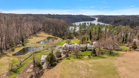 $6,500,000 | 661 Campbell Road, Wilmington, DE 19807