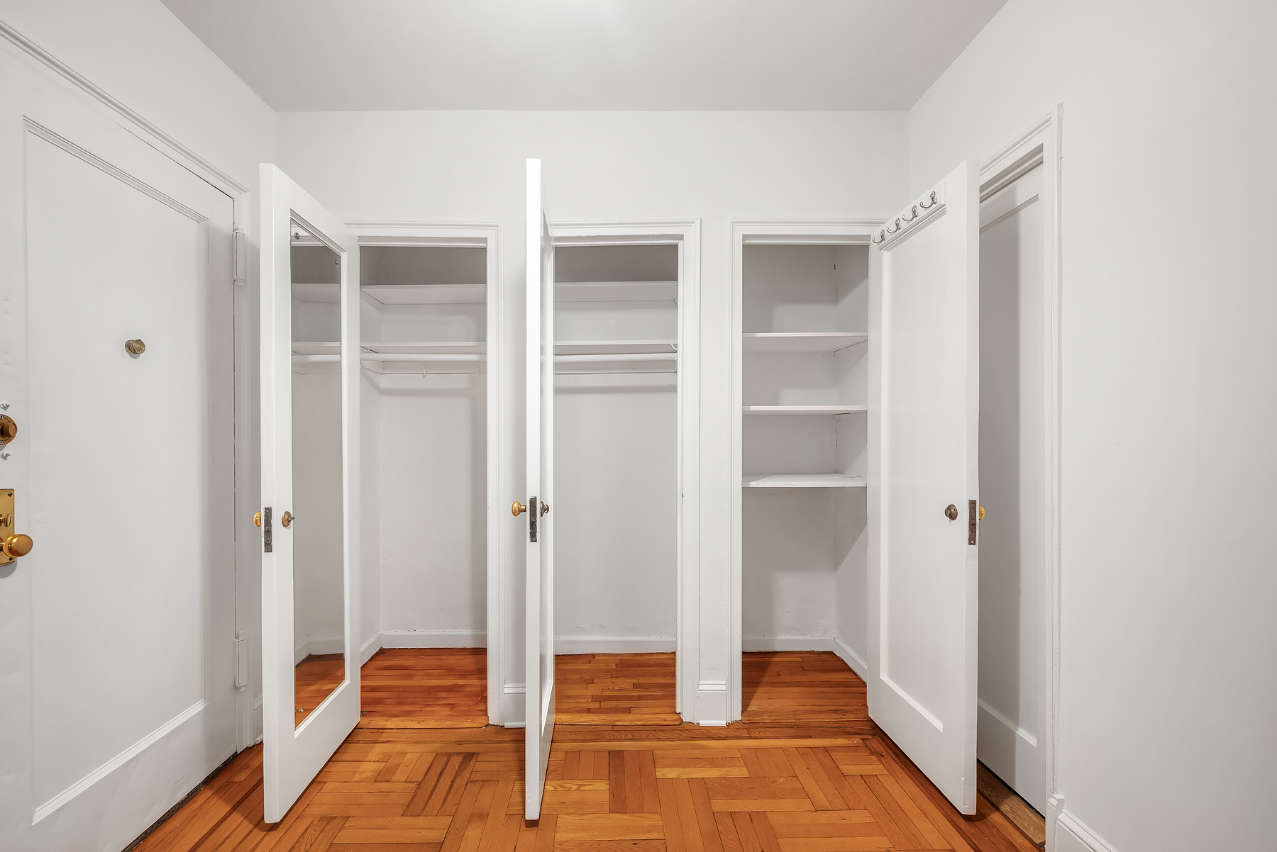 55 Eastern Parkway, Unit 1D Brooklyn, NY 11238 - Photo 5 of 5 a view of an empty room