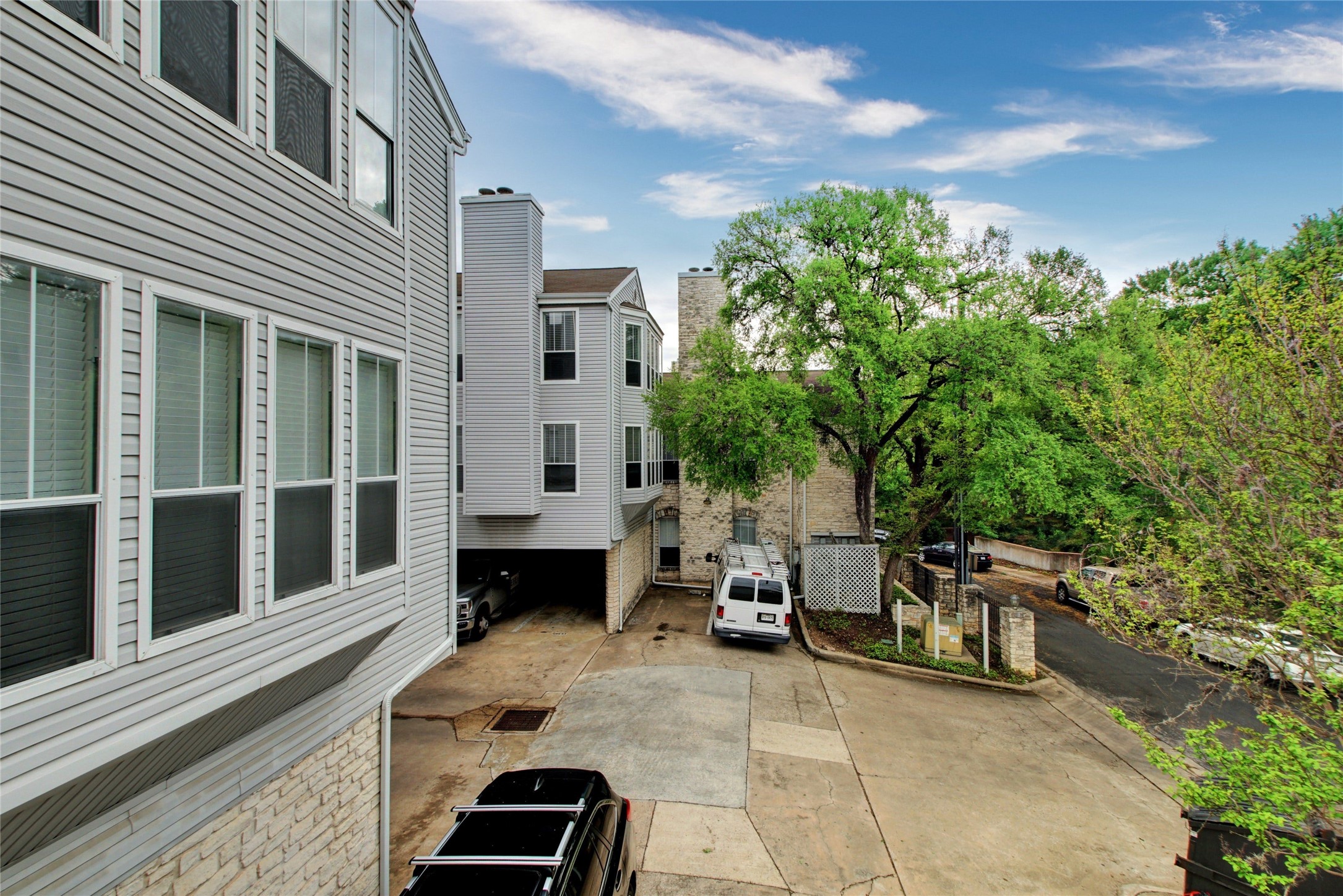 2520 Quarry Road, Unit 201 Austin, TX 78703 - Photo 24 of 30 Gallery Image 24