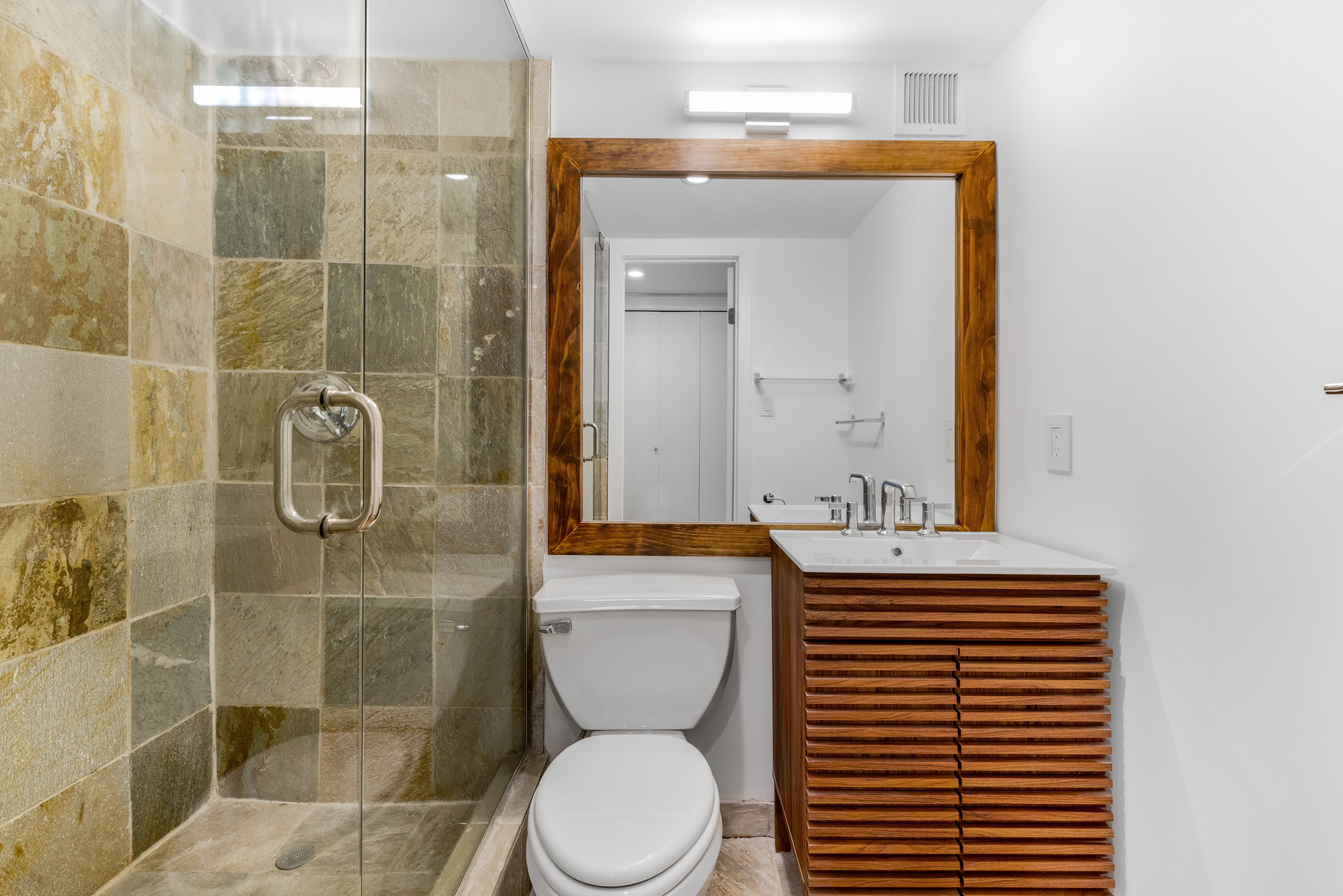 300 East 4th Street, Unit 1B Manhattan, NY 10009 - Photo 12 of 16