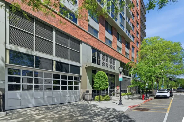 $1,099,000 | 800 Jackson Street, Unit PH06, Hoboken, NJ 07030