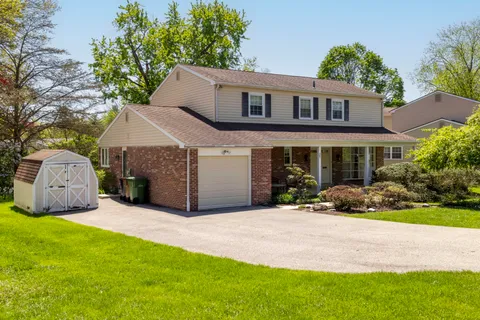 $699,000 | 25 Powers Place, Dresher, PA 19025