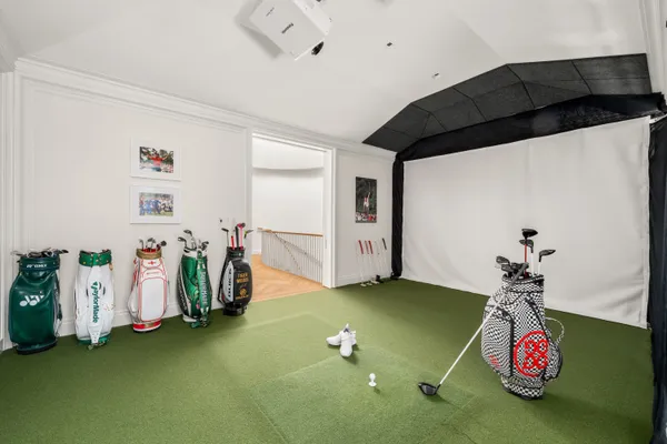 $49,995,000 | 18 East 80th Street | Upper East Side