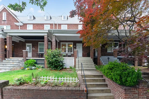 $1,349,900 | 2226 39th Place Northwest, Washington, DC 20007