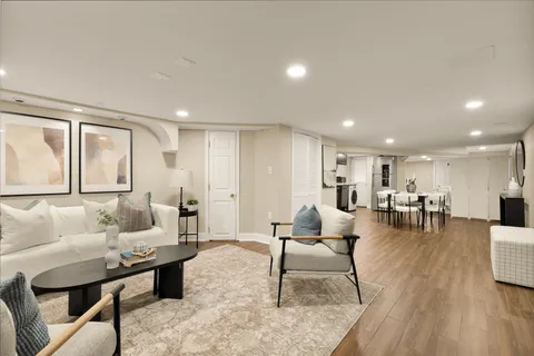 Contact Agent | 127 U Street Northwest, Washington, DC 20001