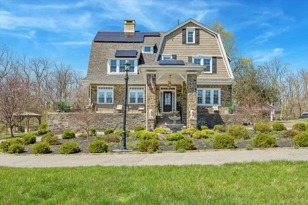 $1,425,000 | 917 Dekalb Pike, Ambler, PA 19002