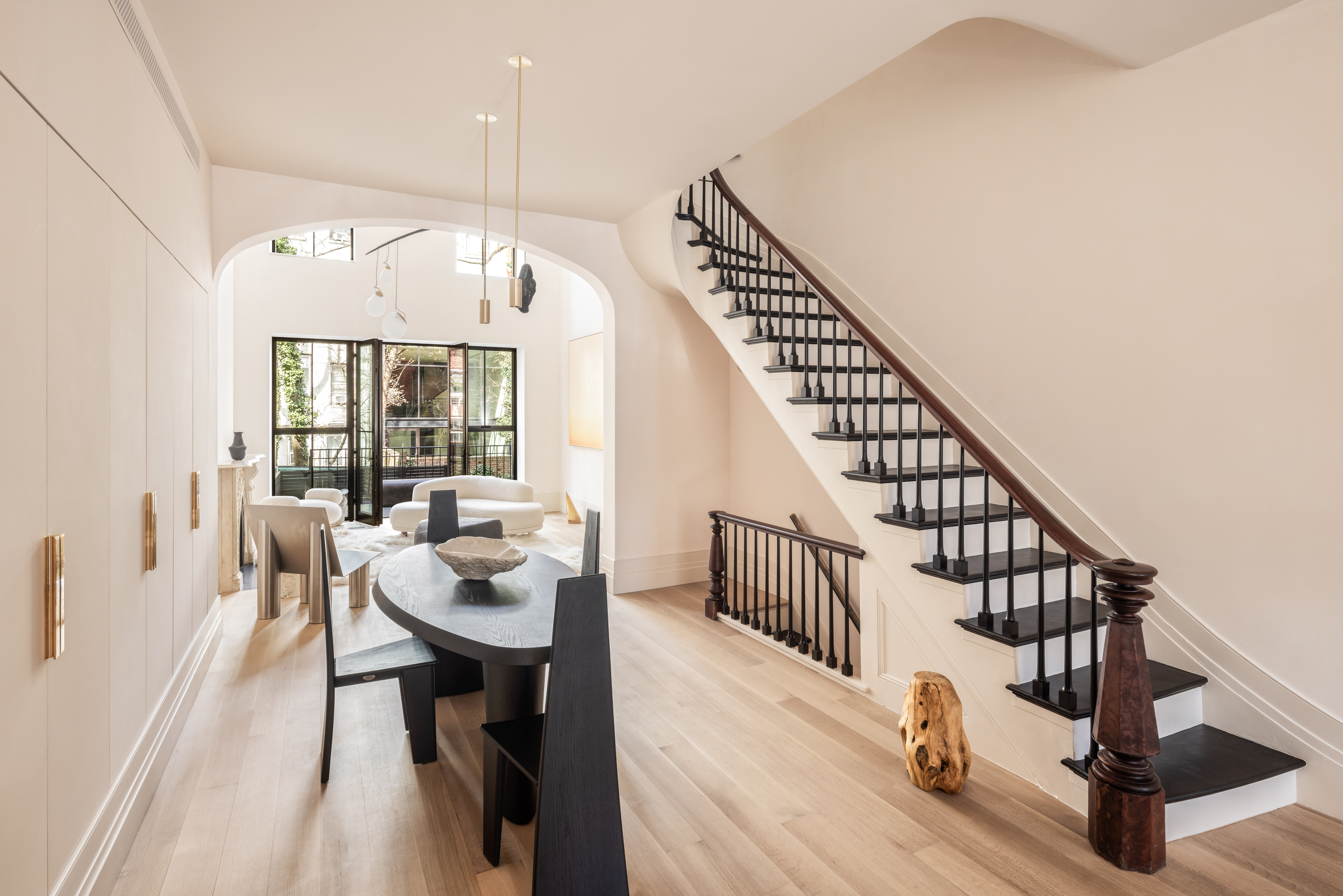 483 West 22nd Street Manhattan, NY 10011 - Photo 3 of 30