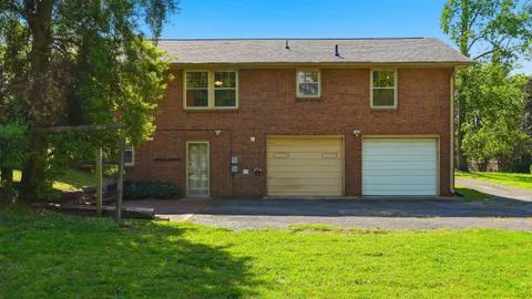 $364,000 | Des Moines Drive, Hermitage, TN 37076
