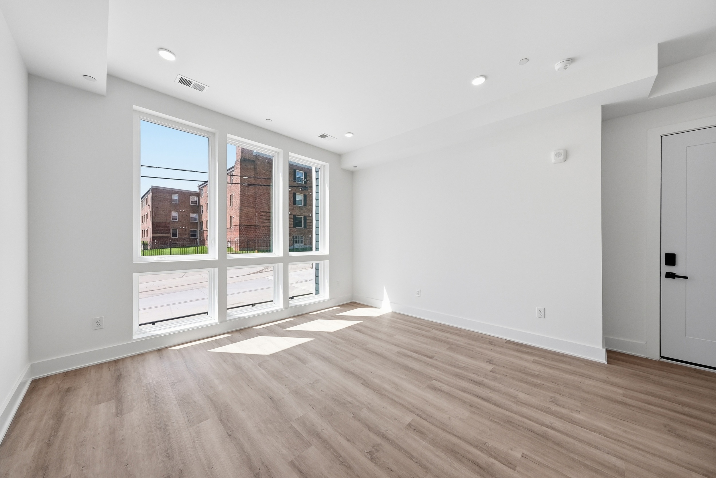 2105 M Street Northeast, Unit 6 Washington, DC 20002 - Photo 8 of 26 Gallery Image 8