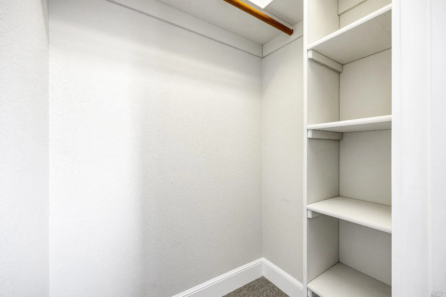 $679,000 | 65 Freedom Lane North, Petaluma, CA 94952