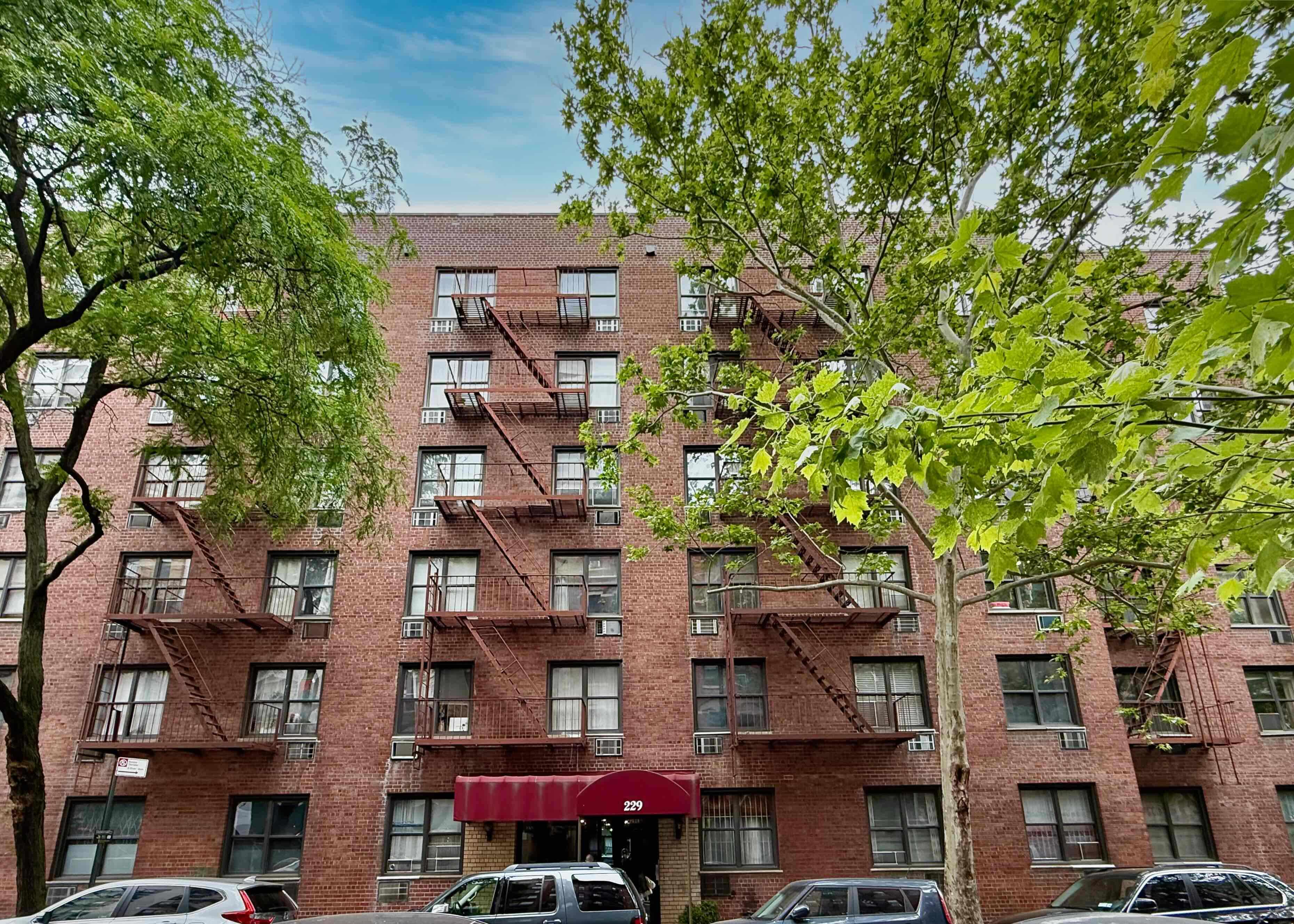 229 East 29th Street, Unit 5H Manhattan, NY 10016 - Photo 10 of 15 a front view of a multi story residential apartment buildings