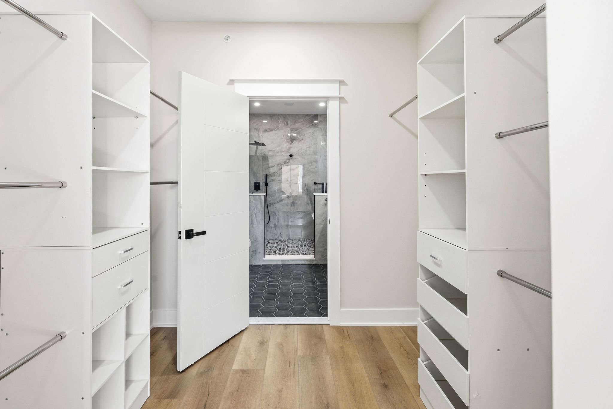 1731 Reed Street Philadelphia, PA 19146 - Photo 17 of 42