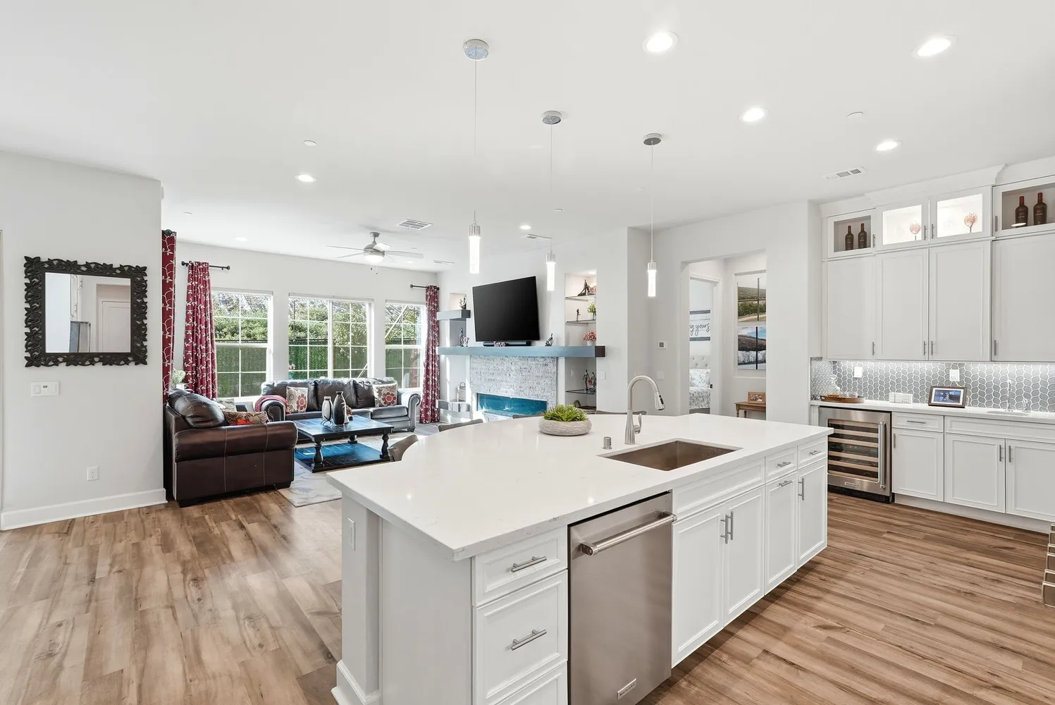 $1,779,000 | 8273 Clear Sky Way, West Hills, CA 91304