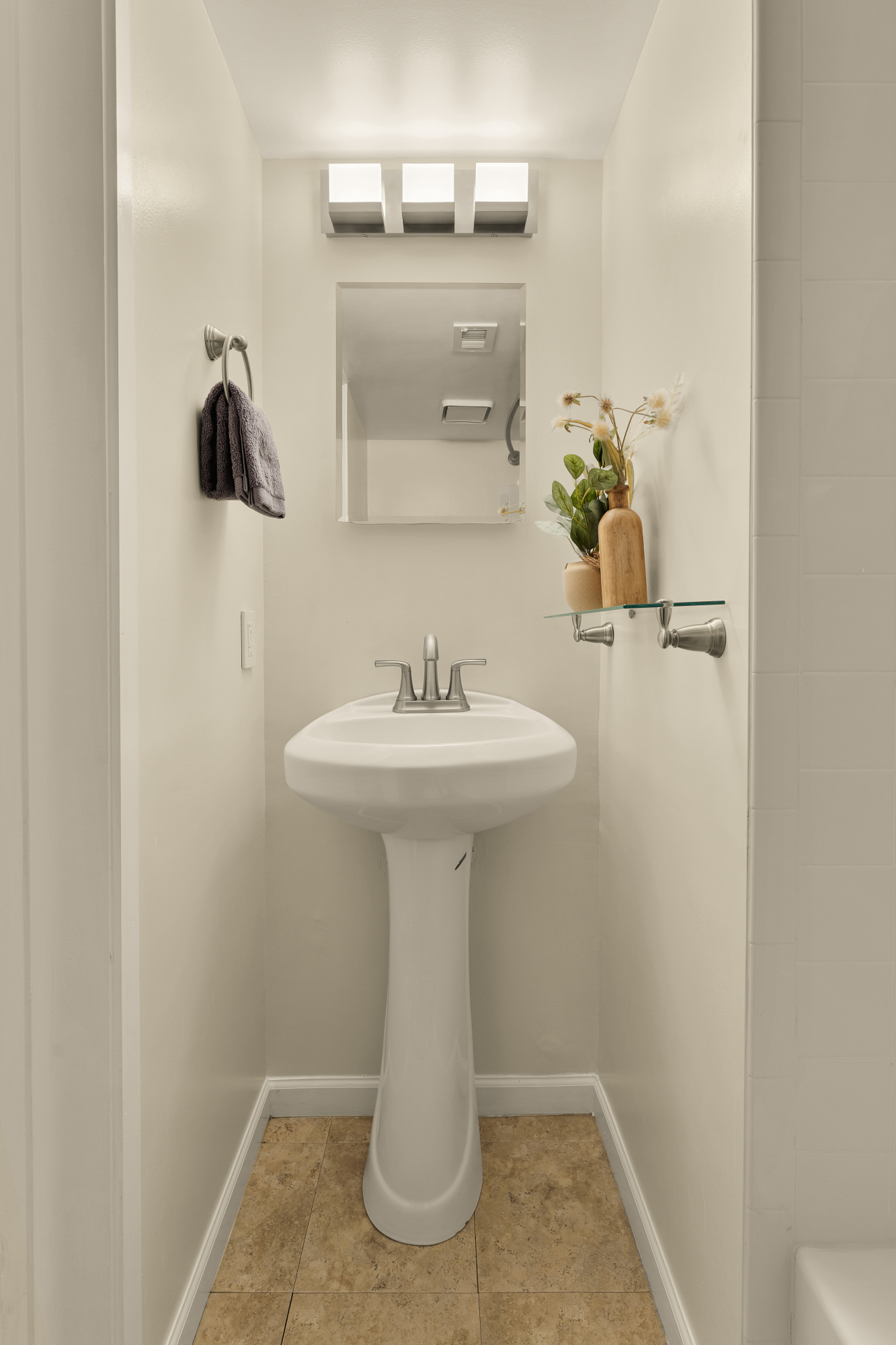 Inverness Ridge Road Potomac, MD 20854 - Photo 48 of 57