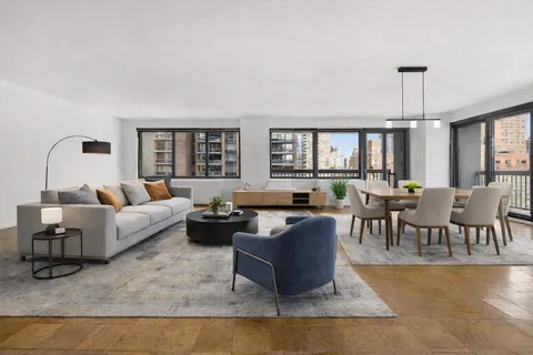$1,850,000 | 300 East 59th Street, Unit 705 | Sutton Place