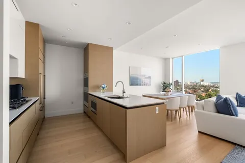 $3,199,000 | 380 Harrison Avenue, Unit 14G, Boston, MA 02118