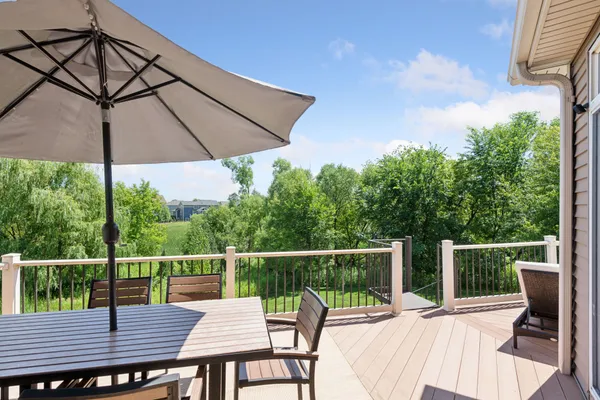 $1,100,000 | 6160 Ithaca Lane North, Plymouth, MN 55446