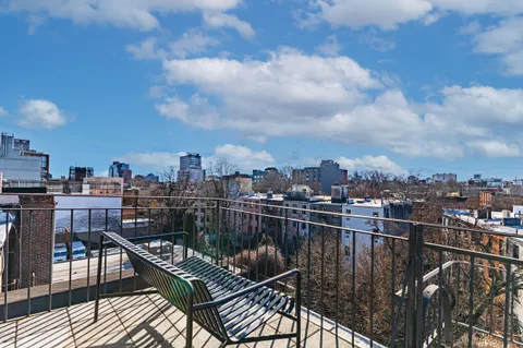 $580,000 | 940 Fulton Street, Unit 3B | Clinton Hill
