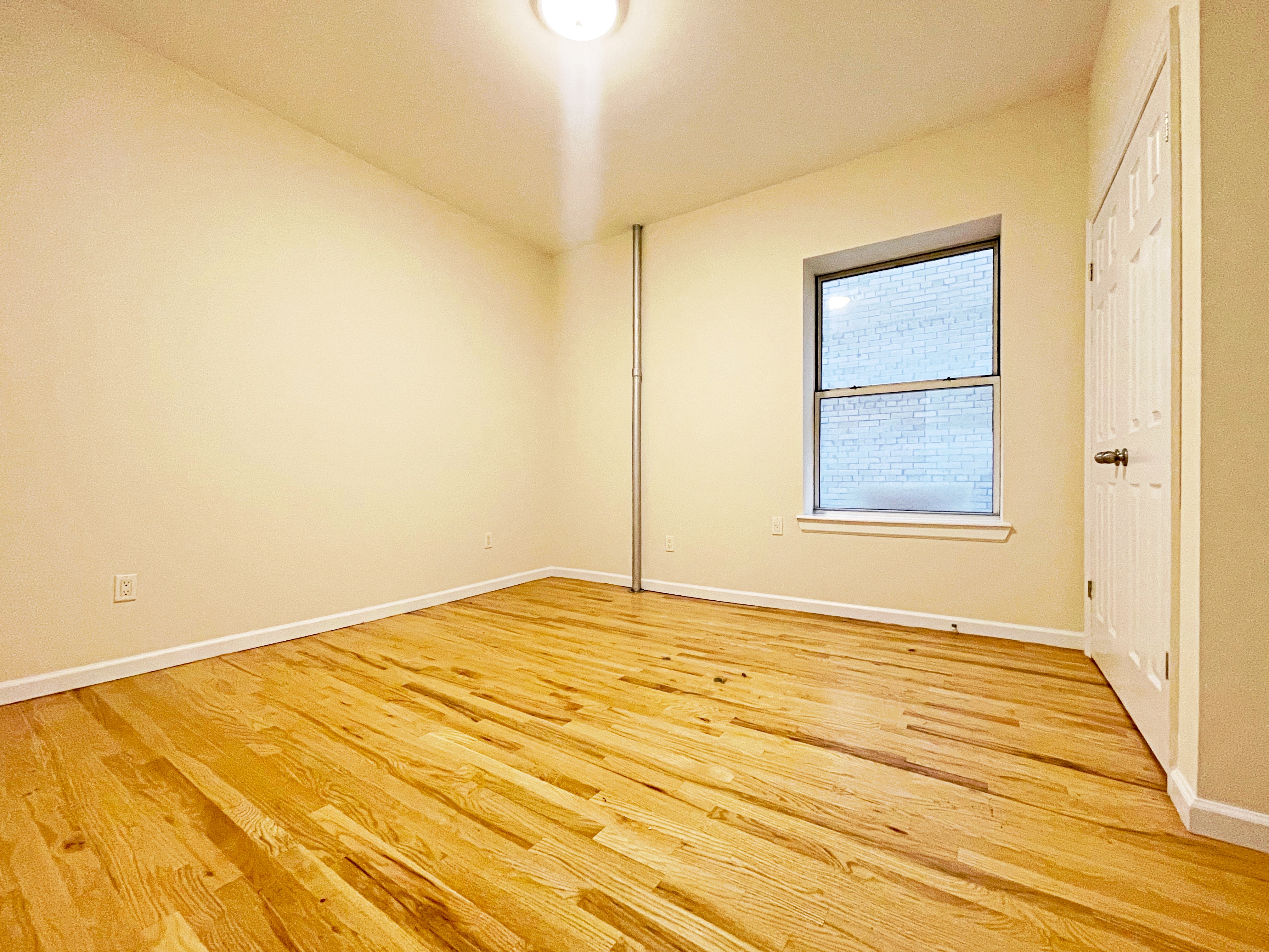 714 West 181st Street, Unit 4 Manhattan, NY 10033 - Photo 3 of 4