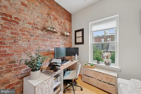 $230,000 | 211 Christian Street, Unit C, Philadelphia, PA 19147