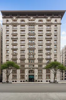 a black and white photo of a living room