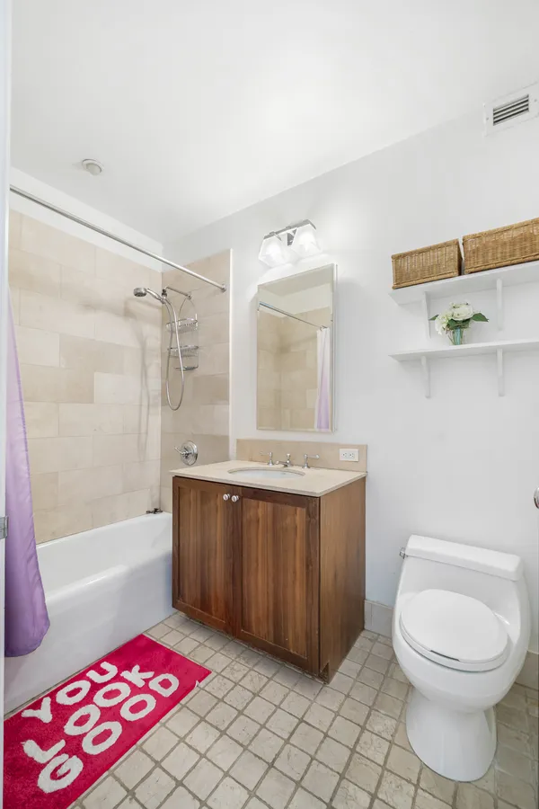 $2,495,000 | 130 West 30th Street, Unit 16A | Chelsea