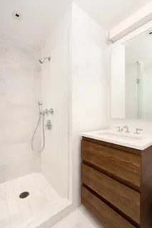 $1,725,000 | 1280 5th Avenue, Unit 12C | Upper Carnegie Hill