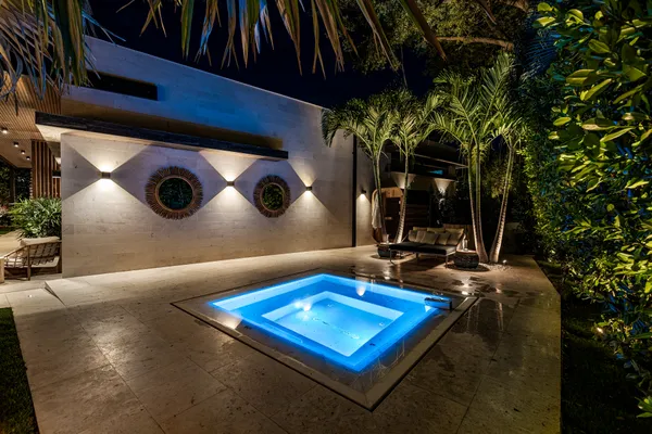 $4,900,000 | 967 Northeast 78th Street, Miami, FL 33138