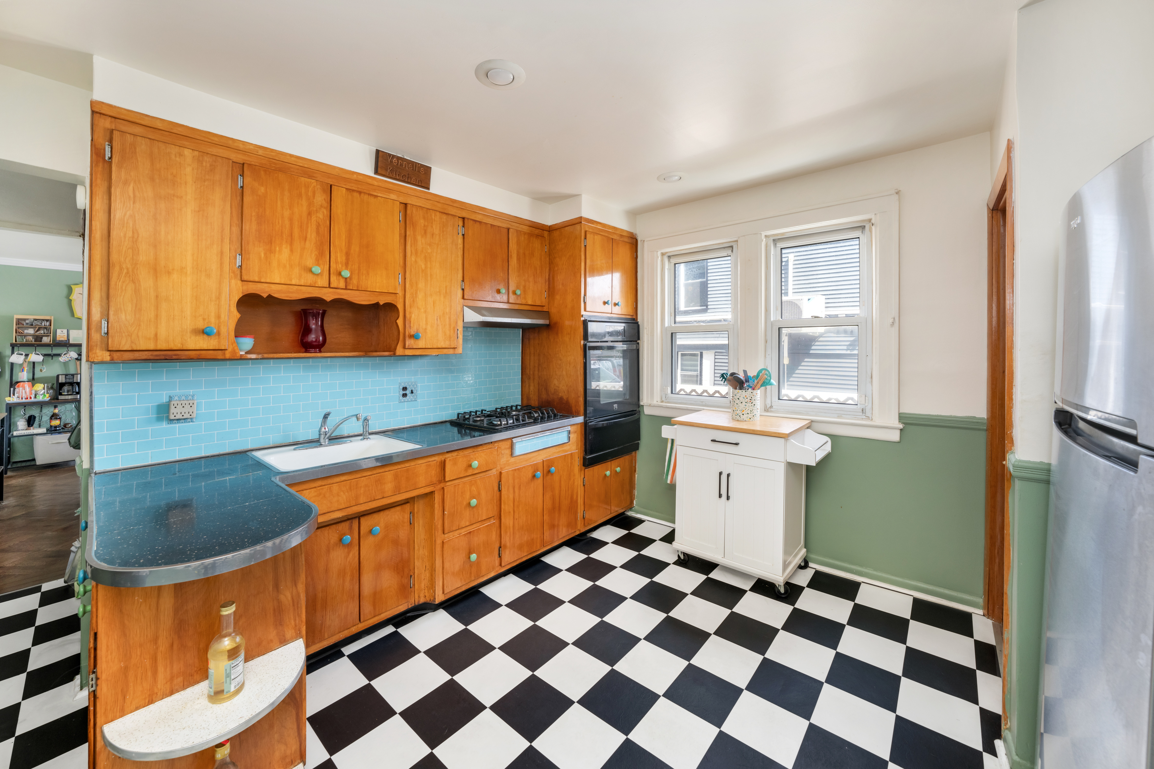 287 East 39th Street Brooklyn, NY 11203 - Photo 12 of 15