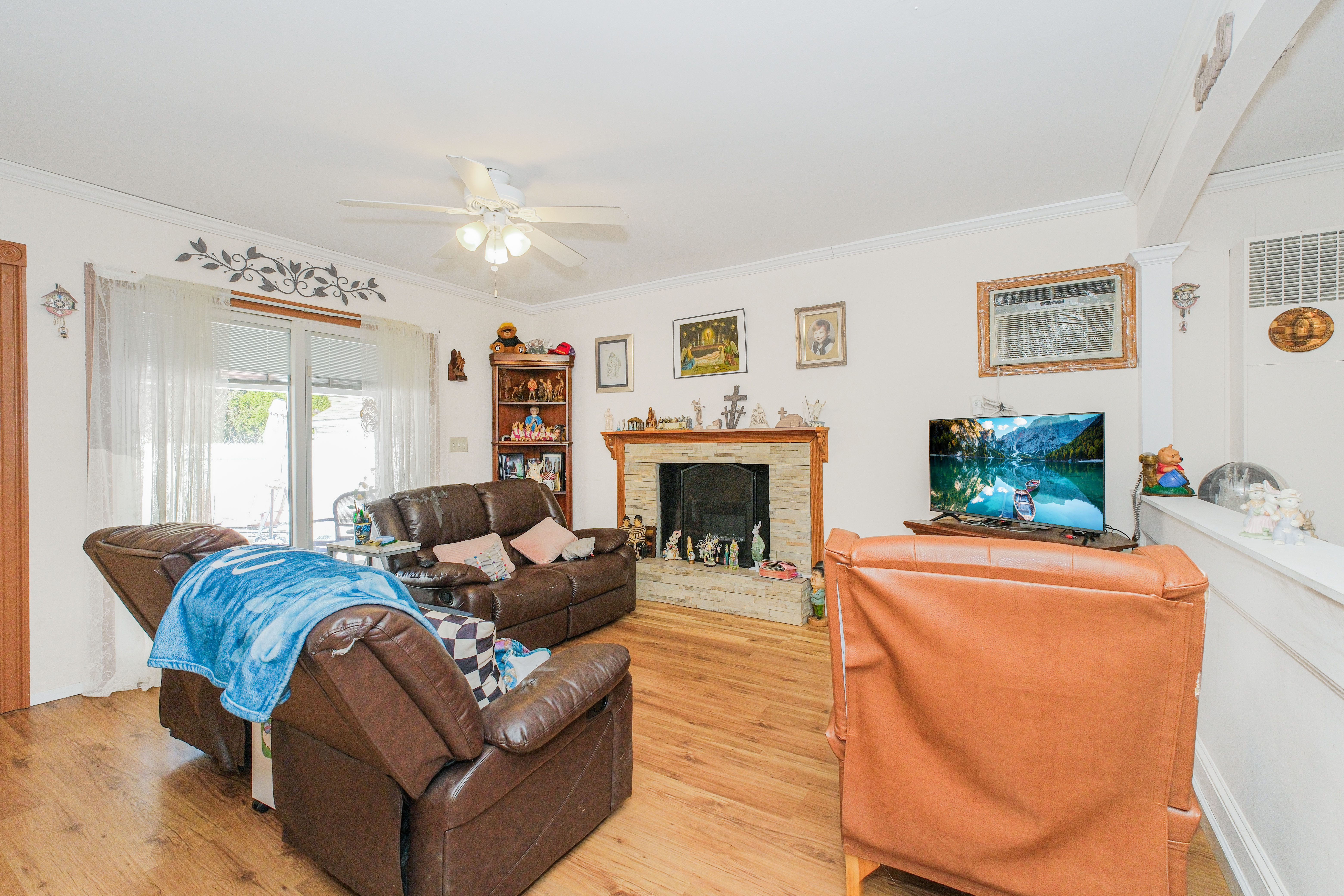 232 Hawthorne Avenue Staten Island, NY 10314 - Photo 12 of 21