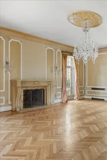 Contact Agent | 3130 Woodland Drive Northwest, Washington, DC 20008