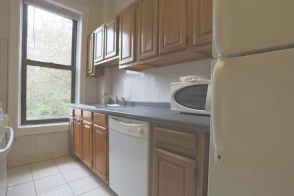 663 Degraw Street, Unit 2 Brooklyn, NY 11217 - Photo 4 of 11