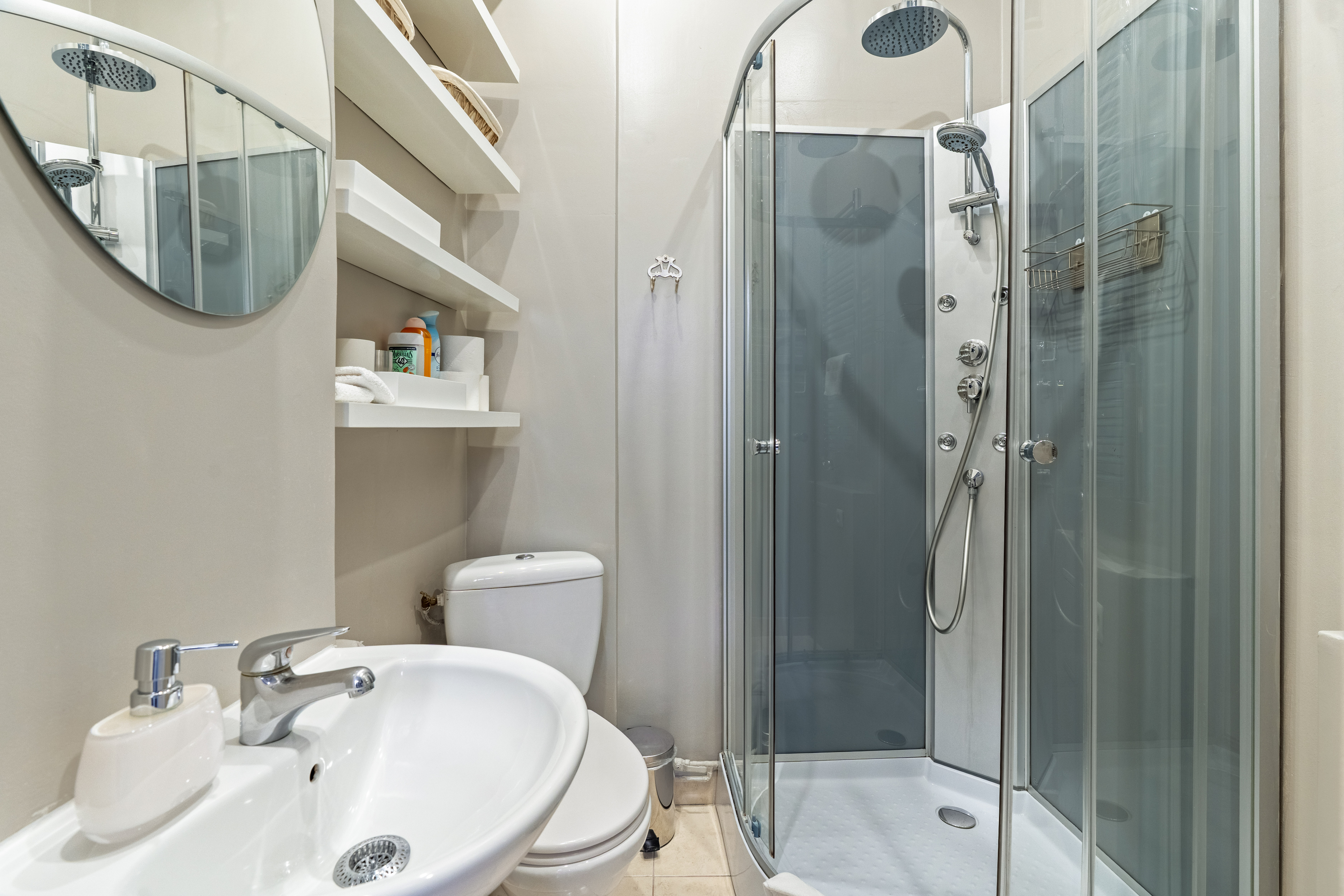 67 Rue Du Bac Paris, France 75007 - Photo 12 of 12