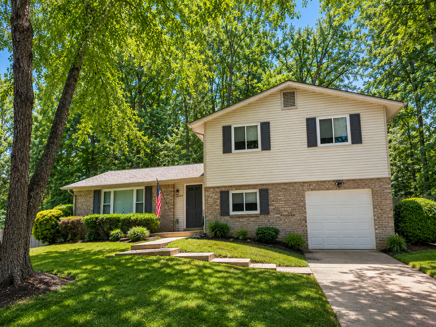 10197 Wavell Road Fairfax, VA 22032 - Photo 1 of 5