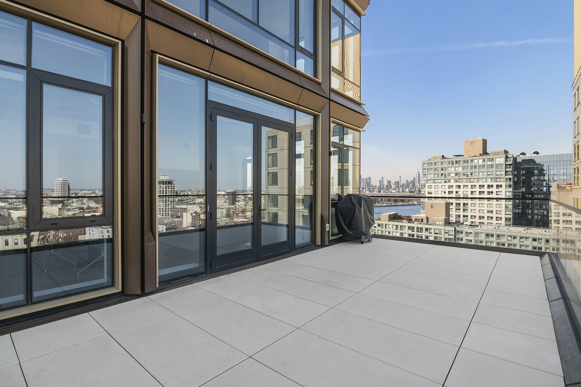480 Kent Avenue, Unit PH1F Brooklyn, NY 11249 - Photo 3 of 26
