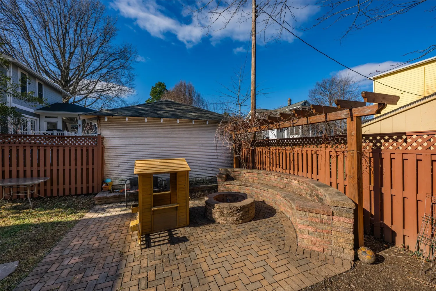 $929,900 | 322 Hume Avenue, Alexandria, VA 22301