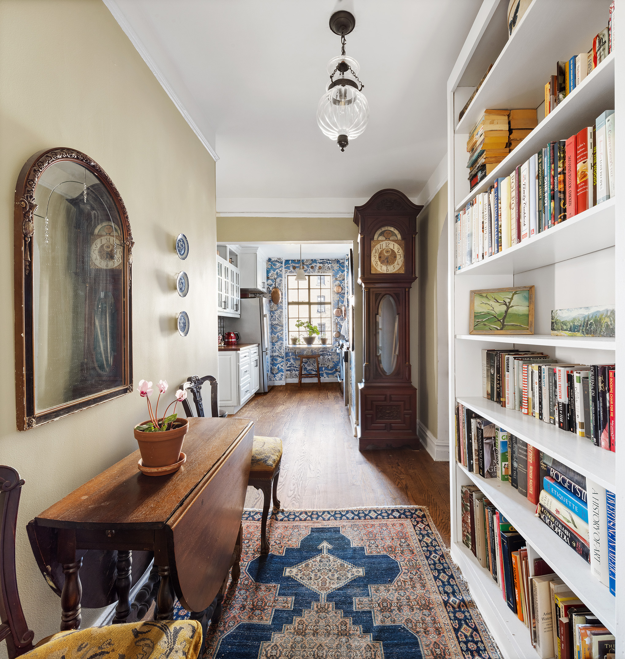116 Pinehurst Avenue, Unit J41 Manhattan, NY 10033 - Photo 4 of 11 Gallery Image 4