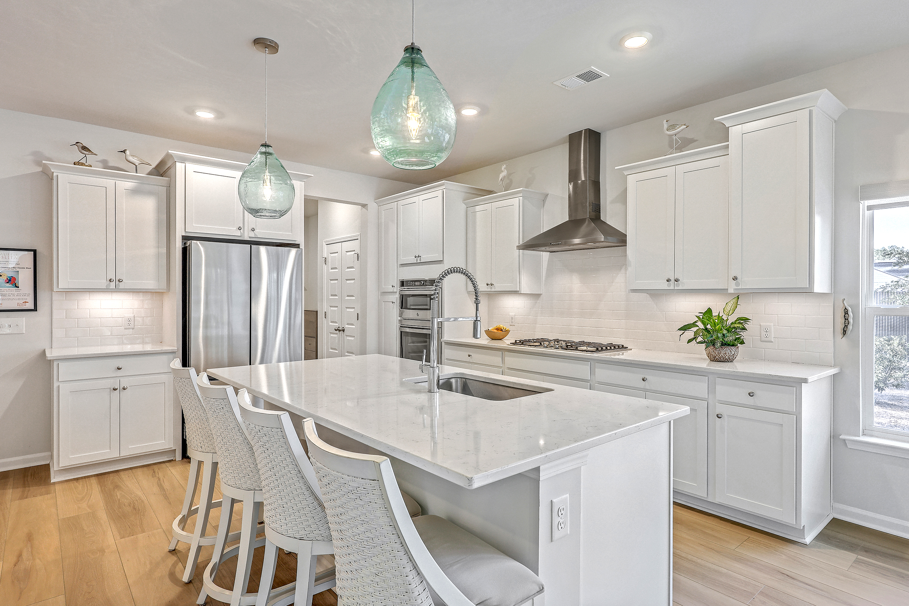 1390 Locals Street Summerville, SC 29485 - Photo 10 of 42