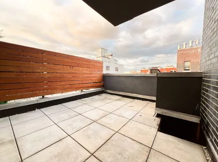 $3,456 | 170 Meserole Street, Unit 4L | Williamsburg