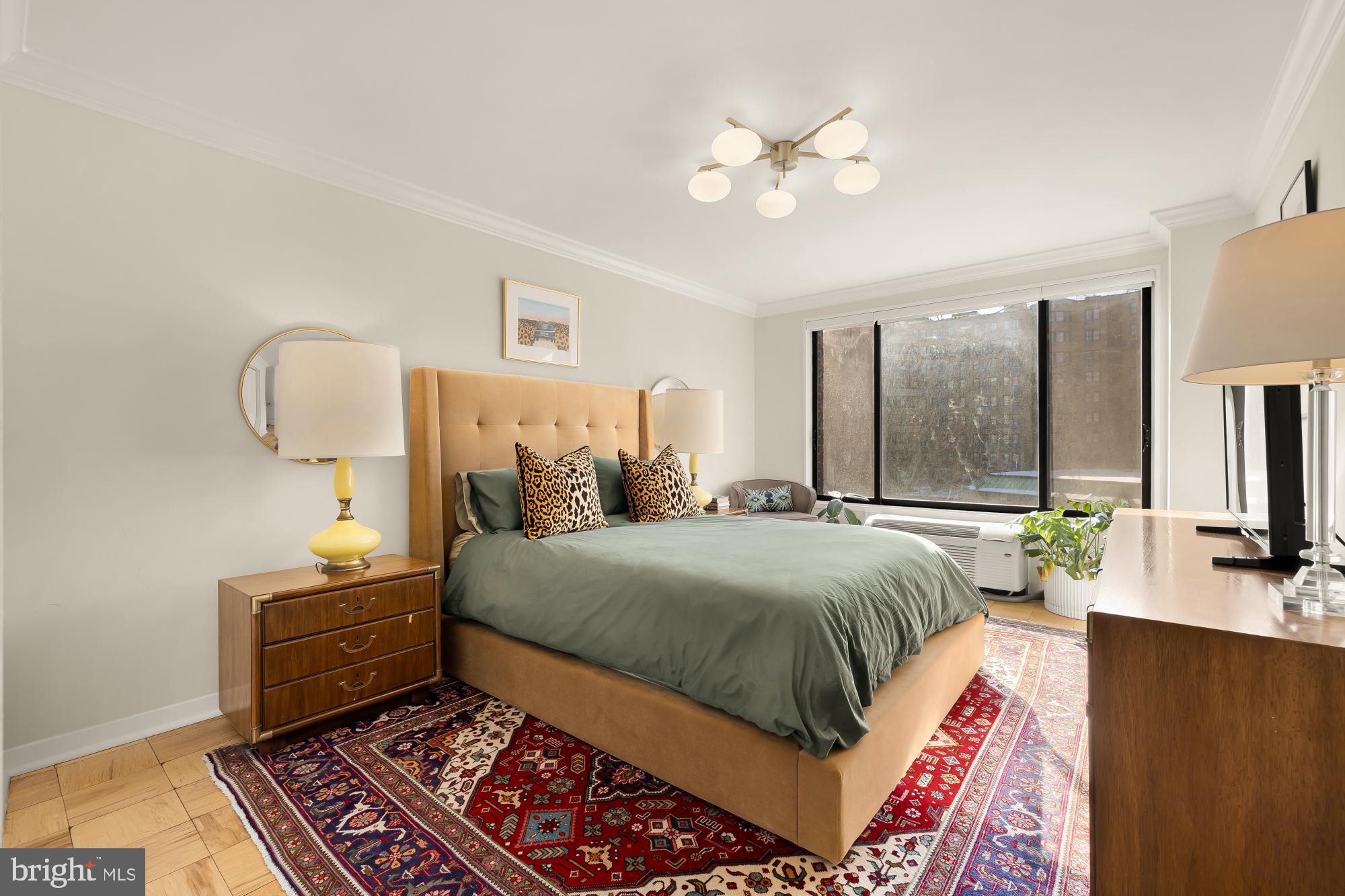 2501 Calvert Street Northwest, Unit 308 Washington, DC 20008 - Photo 13 of 22