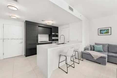 $1,299,000 | 1 Collins Avenue, Unit 108, Miami Beach, FL 33139