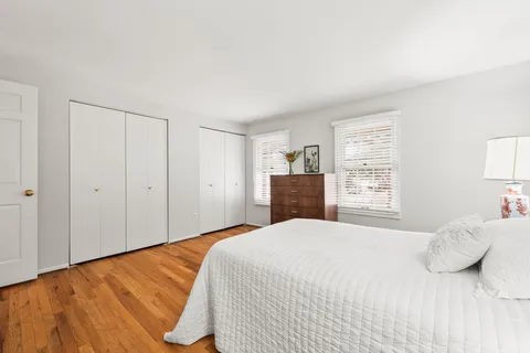 $1,350,000 | 3705 Templeton Place, Alexandria, VA 22304