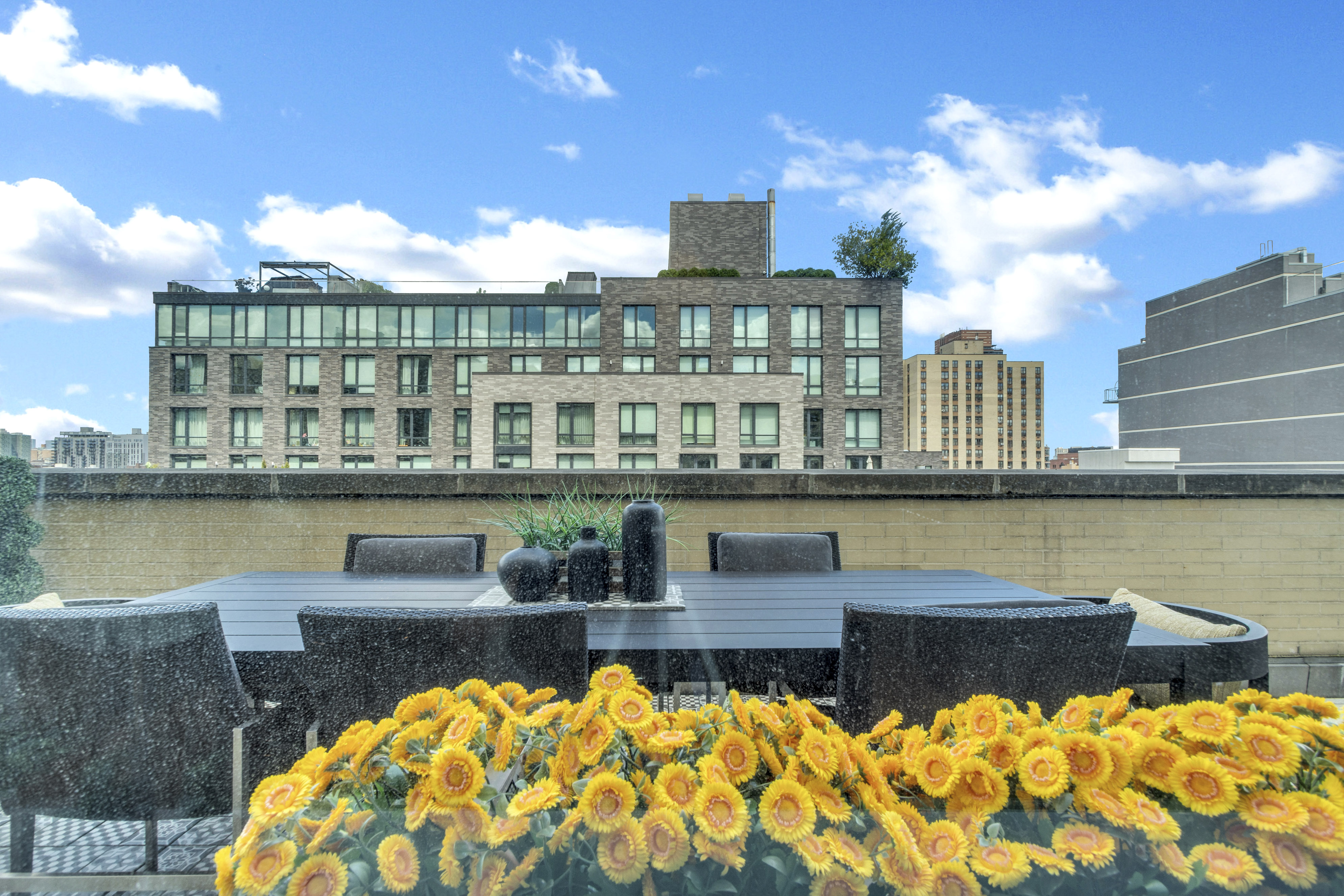 40 West 116th Street, Unit A907 Manhattan, NY 10026 - Photo 21 of 35