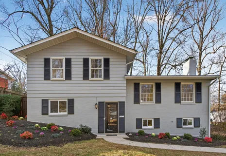 $1,350,000 | 6813 Winterberry Lane, Bethesda, MD 20817