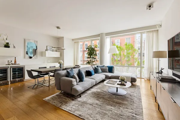 $4,750,000 | 311 West Broadway, Unit 4E | SoHo