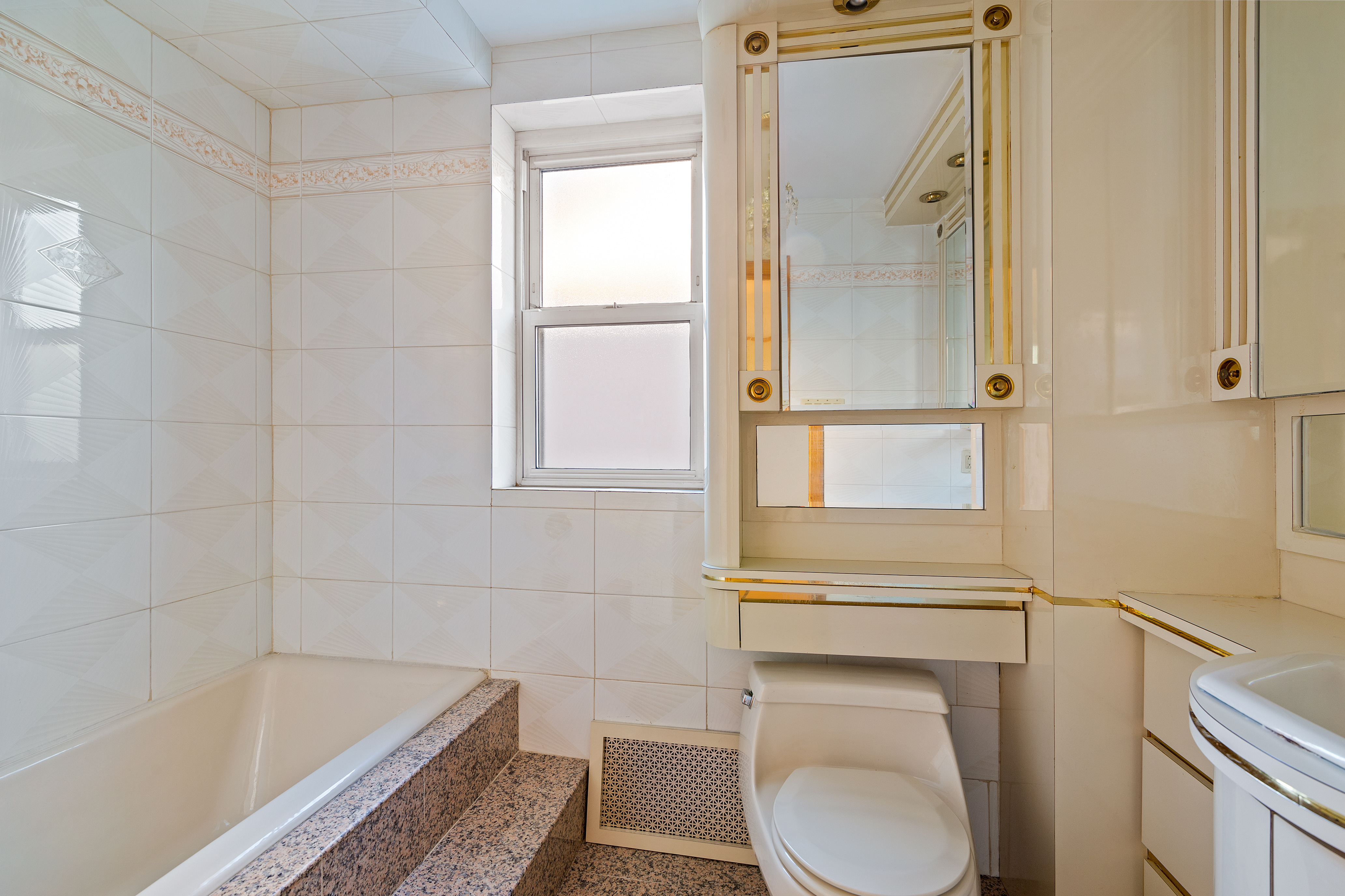 8506 Colonial Road Brooklyn, NY 11209 - Photo 11 of 15