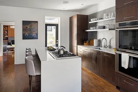 $10,500,000 | 148 Huron Avenue, Cambridge, MA 02138