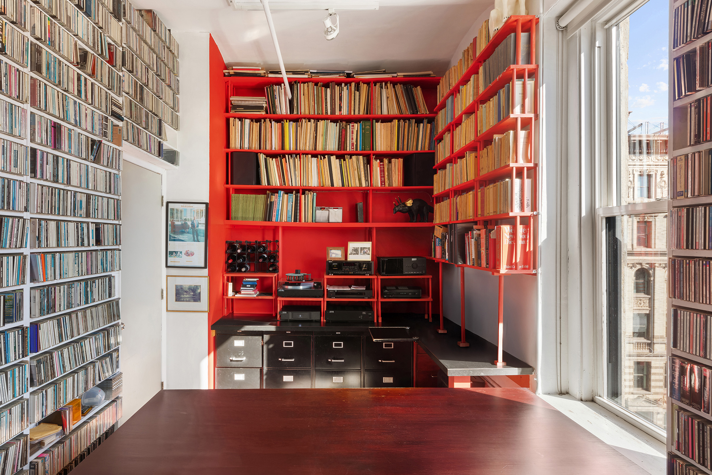 543 Broadway, Unit PH Manhattan, NY 10012 - Photo 11 of 14 a view of a room with toys