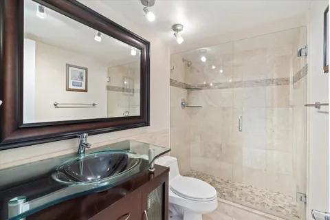 $689,900 | 1021 Hillsboro Mile, Unit 504, Hillsboro Beach, FL 33064